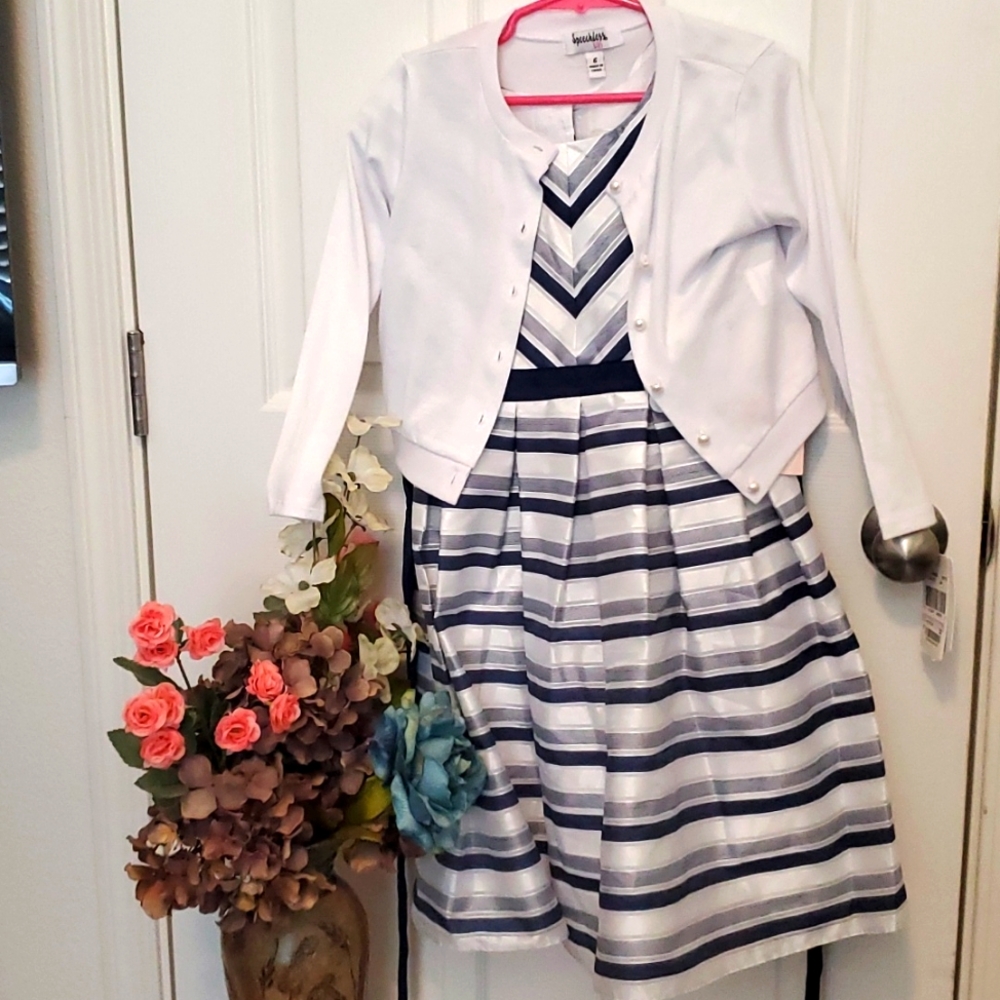 Beautiful Dress Girls size 6 NWT